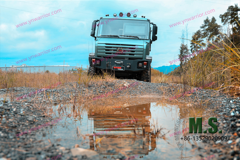 ภูมิประเทศที่ยากลำบาก รถหุ้มเกราะออฟโรด ผลิตในประเทศจีน