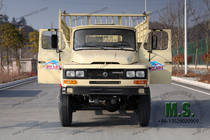 Dongfeng 4x4 รถบรรทุกรถบรรทุกออฟโรดรถบรรทุกทหาร