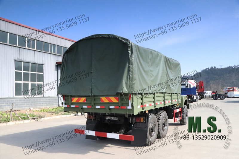 บรรทุกผ้าใบรถบรรทุกของจีนบนรถบรรทุกจีนเสิร์ฟในผ้าใบกันน้ำกองทัพ