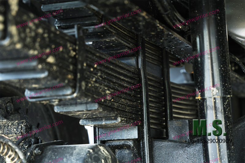 หุ้มเกราะ แหนบด้านหลัง ระบบกันสะเทือนของรถหุ้มเกราะทหารจีน