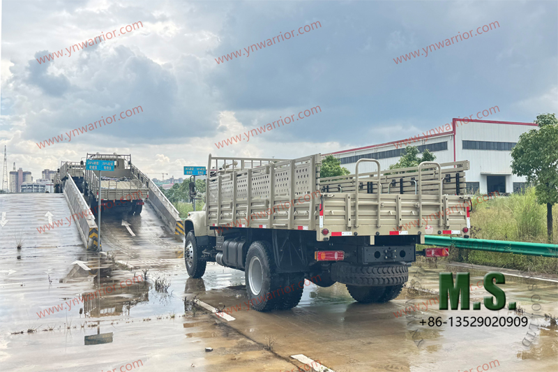 Dongfeng ยางคู่หลังรถบรรทุก 4x4_ ทดสอบขึ้นไป