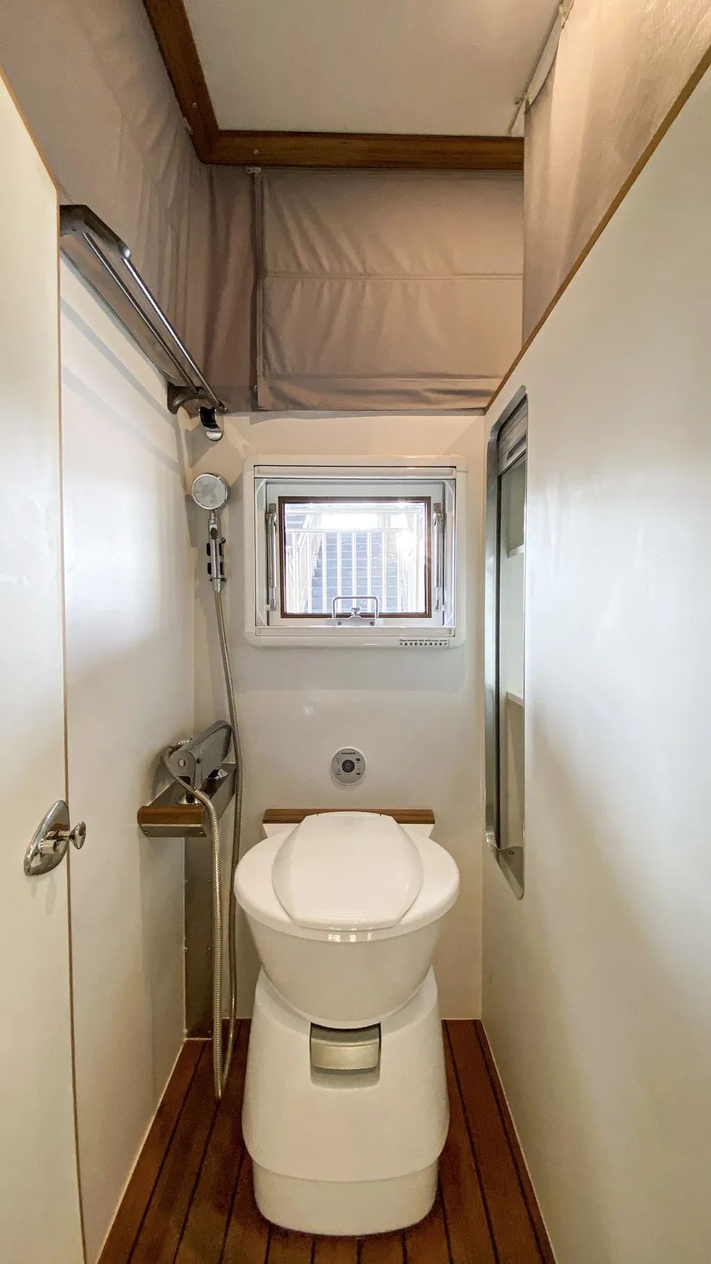 4x4 ออฟโรด เวอร์ชันการสำรวจ mengshi toliet