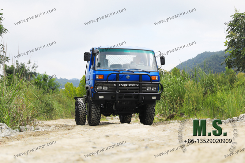 Dongfeng แชสซีรถบรรทุกออฟโรด 4x4