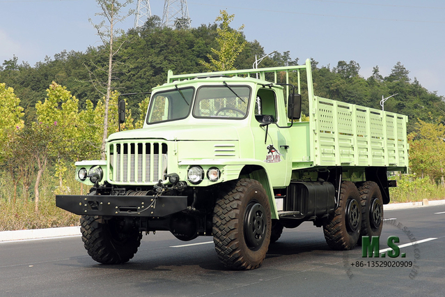 สีเขียวมิ้นท์ Dongfeng Six Drive Off Road Truck EQ2100 Single Row Pointed Head AWD Vehicle ส่งออกยานพาหนะพิเศษ