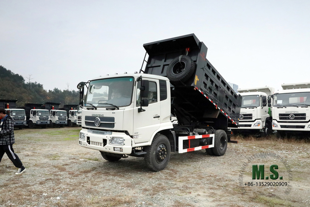 Dongfeng 4WD D912 รถดั๊มพ์ Flathead หนึ่งและครึ่งสี่ขับ Light Tipper Trucks ส่งออกรถดัมพ์พิเศษ 