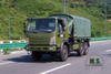 Dongfeng EQ2082 Flathead Army Green พร้อมผ้าใบกันน้ำ_Dongfeng 6*6 รถบรรทุกขนส่งนอกถนนส่งออก