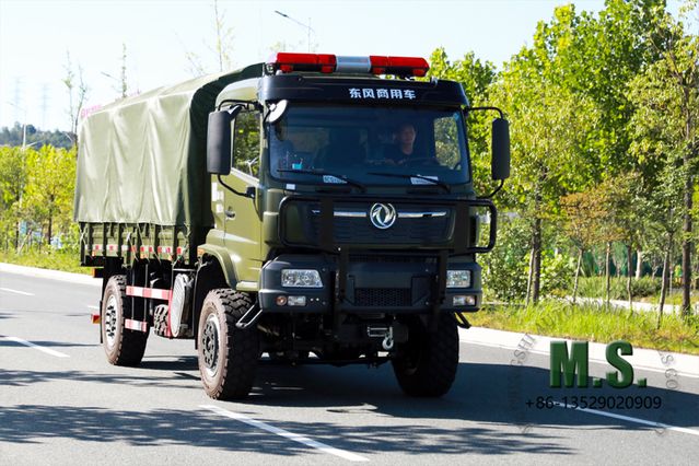 210 แรงม้าน้ำหนักรวม 16 ตัน Dongfeng 4x4 Cargo Truck_cummins เครื่องยนต์, ระดับการปล่อย Euro-6, ประตูทางลาดลิฟท์ไฮดรอลิก, ผ้าใบกันน้ำฝน