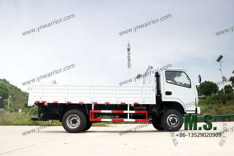 4x4 Dongfeng Mini Cargo Truck Light Duty 