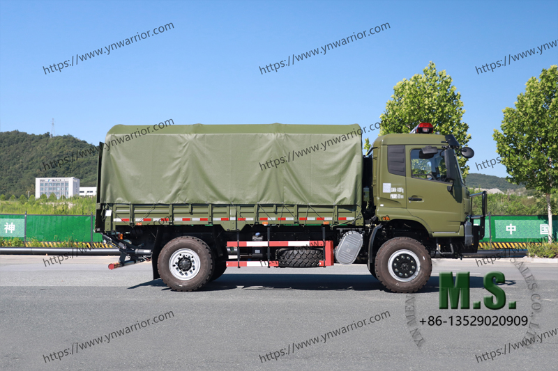 Dongfeng 4x4 รถบรรทุกบรรทุกสินค้ากับ Hydraulic Lift Ramp Dongfeng 
