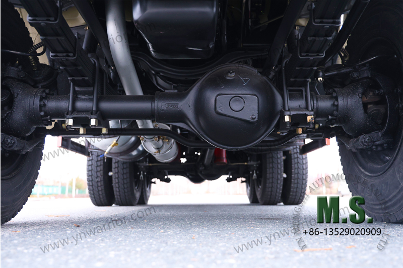 ตงเฟิง 6x6 เพลา 