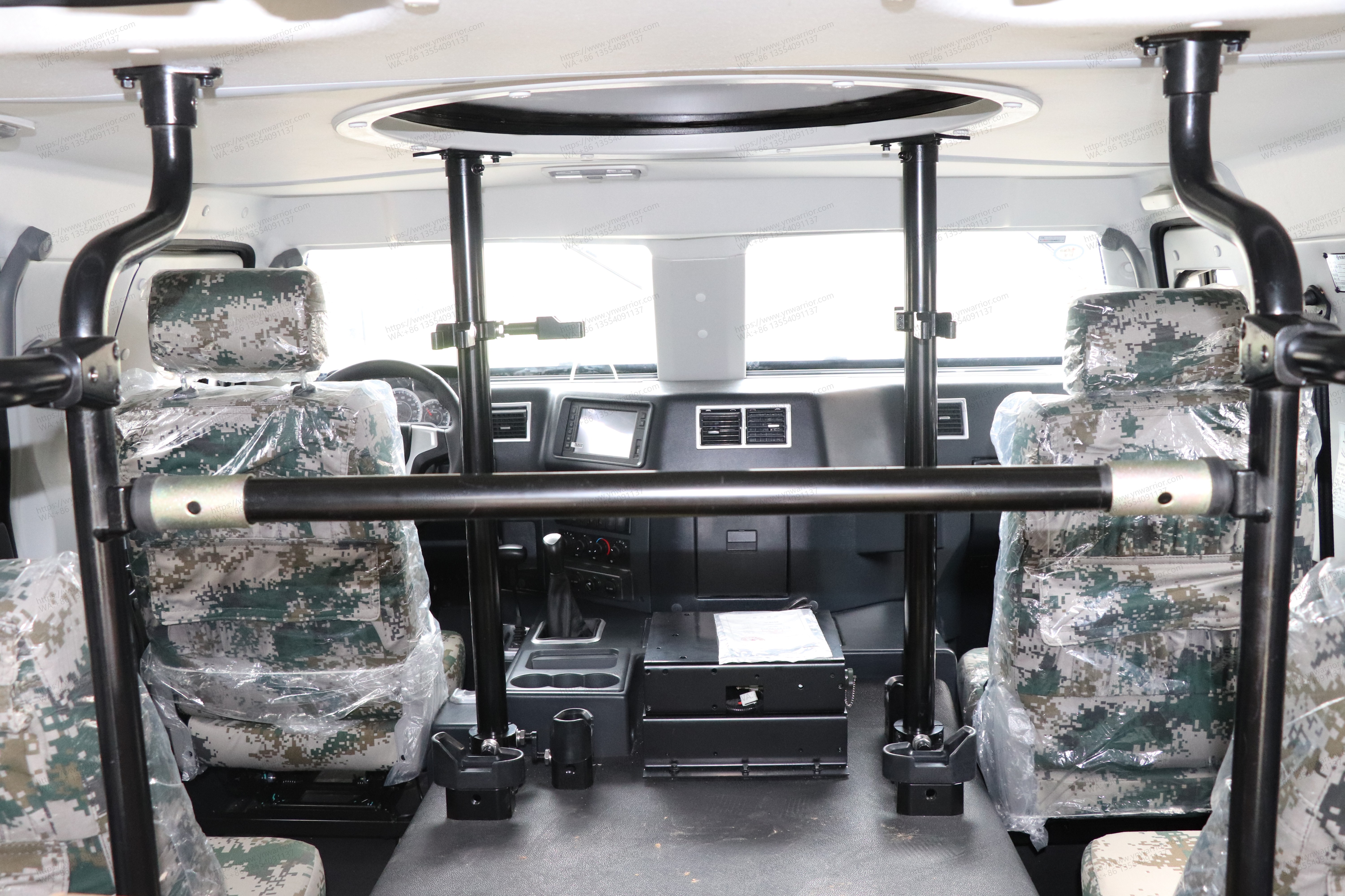 Dongfeng Mengshi Military Armored Vehicle 4x4 ห้องโดยสารผู้โดยสารออฟโรด 