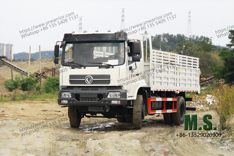 Dongfeng ผู้ผลิตรถบรรทุกสินค้าโดยตรงดังนั้นมีภาพถ่ายต่าง ๆ 