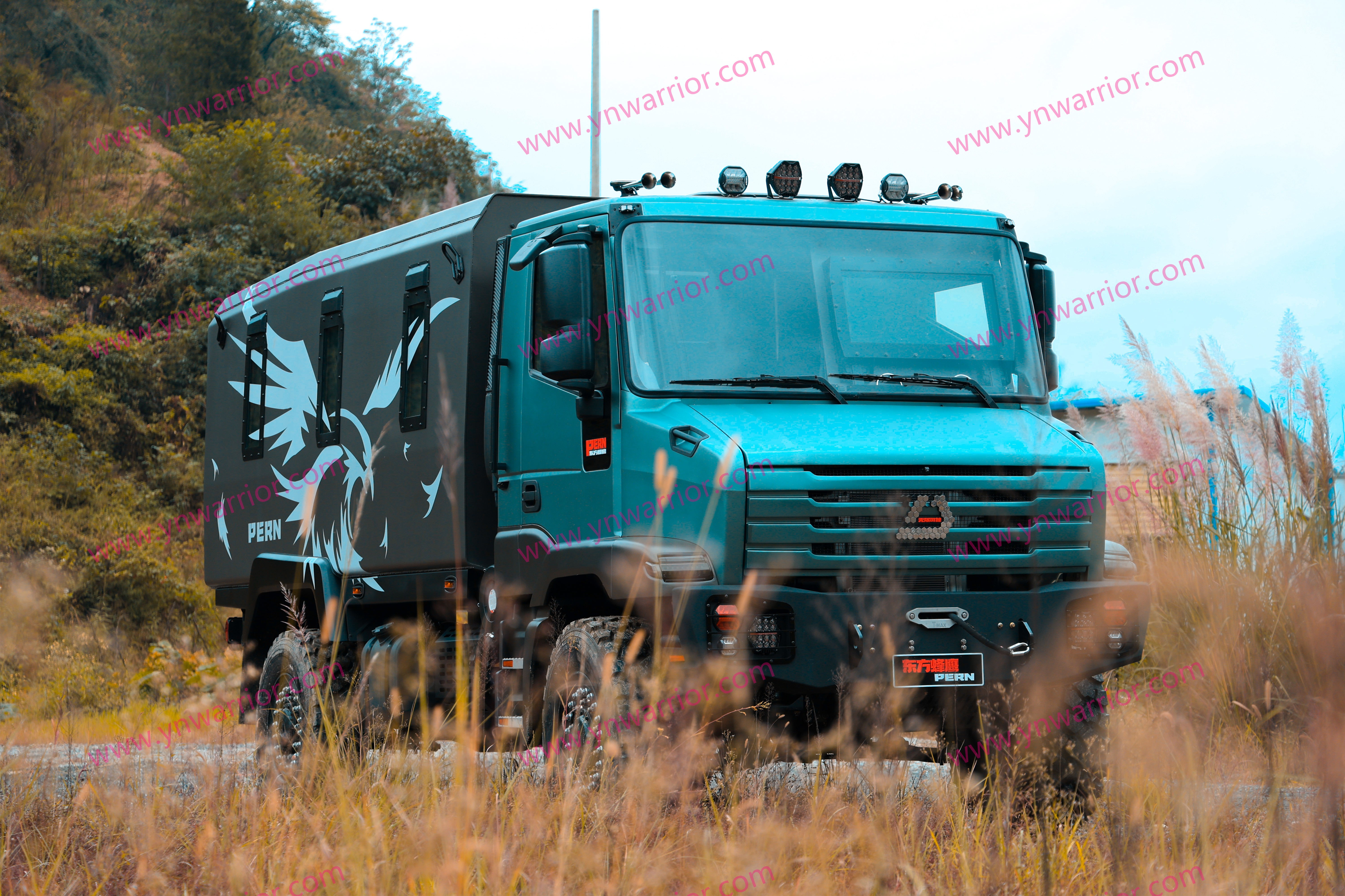 รถบรรทุกออฟโรดมาตรฐานทางทหาร 