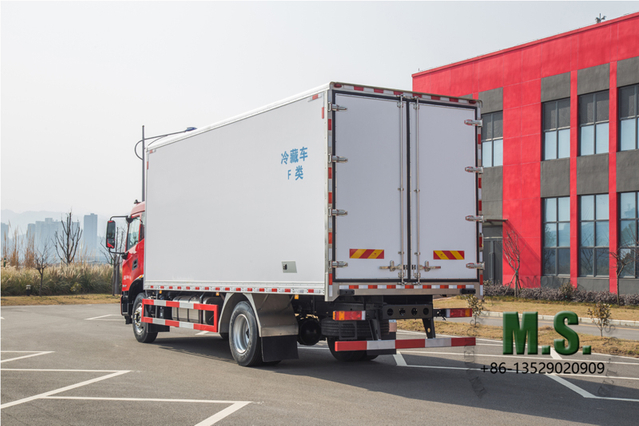 220Hp 15.5Tons of GVW Dongfeng ตู้เย็น Truck_yuchai เครื่องยนต์รองรับ Euro-6 7.3 Meter_Factory ราคาผู้ผลิตโดยตรง
